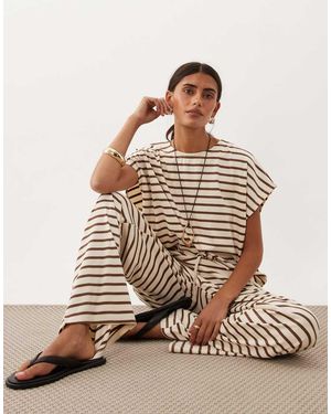 Threadbare Co-Ord T-Shirt Met Ecru En Bruine Strepen
