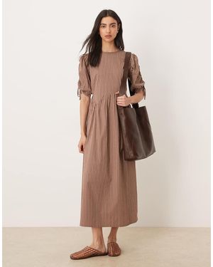Wednesday's Girl Print Tie-Shoulder Midaxi Dress - Natural