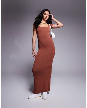 In The Style Fits Slinky Sculpt Square Neck Short Sleeve Maxi Dress - Orange