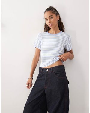 Monki Shrunken Tee - White
