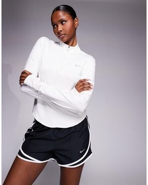 Nike Tempo Dri-Fit Mid Rise 3 Inch Shorts - White