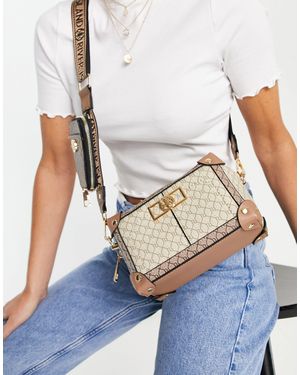 River Island Bandolera beis oscuro cuadrada con estampado - Neutro