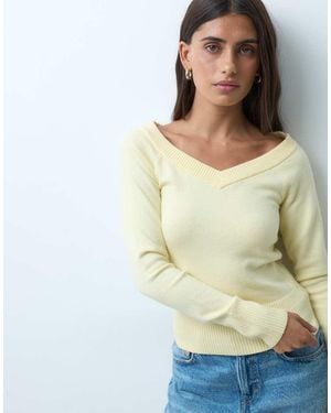 Hollister Knitted Slim Off Shoulder Jumper - Yellow