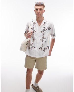 TOPMAN Short Sleeve Relaxed Embroidered Floral Shirt - White