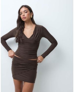 Kaiia Exclusive Double Sculpted Slinky V-Neck Ruched Side Top Co-Ord - Black