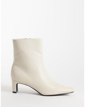 SEQWL Woody ankle-boots mit kitten-heel und spitzer zehenpartie - Weiß