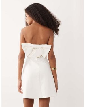 New Look Bow Back Bandeau Mini Dress - White