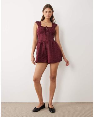 Miss Selfridge Mono Corto Con Bordado Inglés De -Rojo