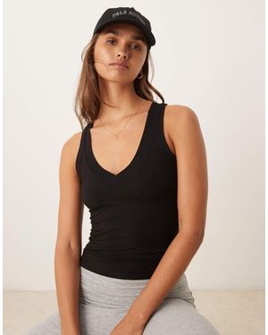 Tala 365 Sculpting Lounge Vest - Black