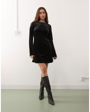 Monki Long Sleeve Velvet Mini Dress - Black