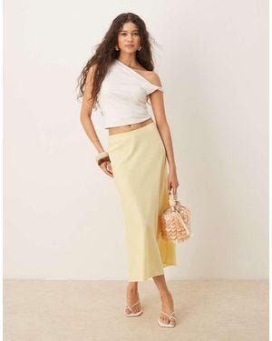 Y.A.S Satin Midi Skirt - Natural