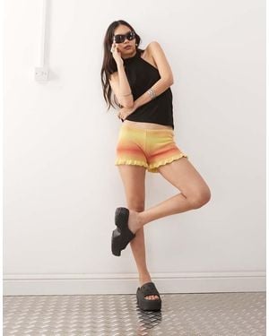 Monki Knitted Shorts With Lettuce Hem - Natural