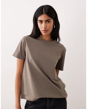 Vila Oversized Boyfriend Fit T-shirt - Brown