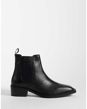 ASOS Heeled Chelsea Boot With Concealed Gusset - Black