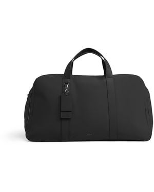 Away: Built for modern travel Signature Weekender - Black