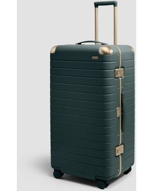 Away Travel The Aluminum Edge Trunk - Green
