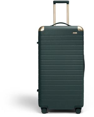 Away Travel The Aluminum Edge Trunk - Green