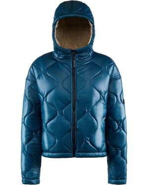 District Vision Cropped Quilted Fleece Outdoor Jacket - Blue