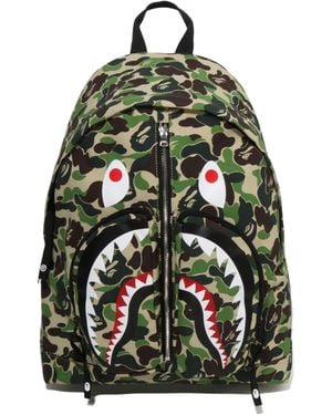 A Bathing Ape Abc Camo Shark Tagesrucksack M - Grün