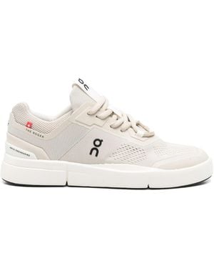 On Shoes Beim Ausführen des Roger -Spins - Weiß
