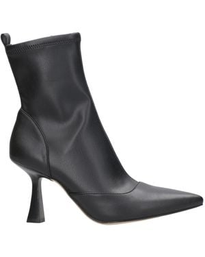 MICHAEL Michael Kors Boots - Black