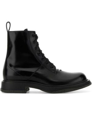 Gucci Leather Ankle Boots - Black