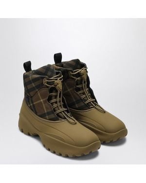 Burberry Scoot Trek Ankle Boot With Check Pattern - Green