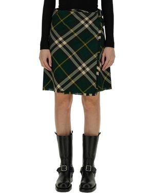 Burberry Mini Skirt - Black