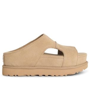 UGG Chaussons 'Goldenstar Hi' En Daim Beige Sable - Neutre