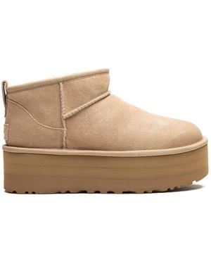 UGG Stivaletto Klassiek Ultra Mini Con Plateau Zand - Naturel
