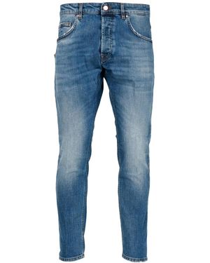 Don The Fuller Indossa I Jeans Più Pieni - Blu