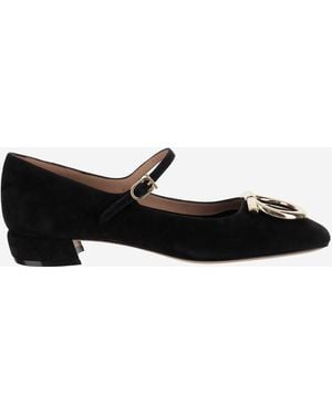 Ferragamo Leather Ballerinas - Black