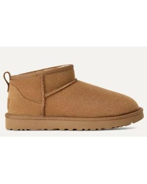 UGG W Classic Ultra Mini - Black