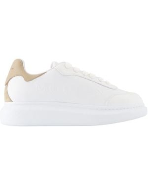 McQueen Baskets surdimensionnées Alexander MC Queen Leather Beige - Blanc