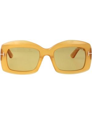 Tom Ford Squared Sunglasses Ft1218 39 E - Yellow
