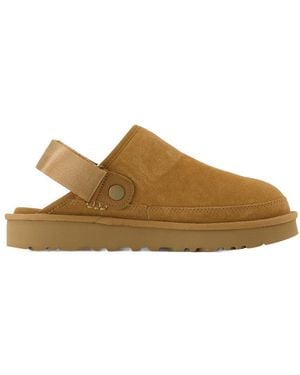 UGG M Goldencoast Clog II Sandalen Leder braun