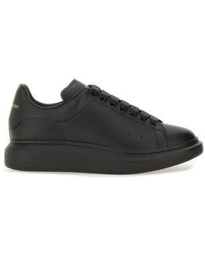 McQueen Sports Shoes With Logo - Black