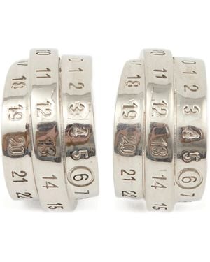 MM6 by Maison Martin Margiela Ohrringe Mit Logo - Natur