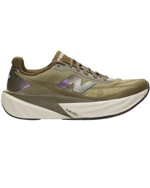 New Balance Sneakers Militärgrün