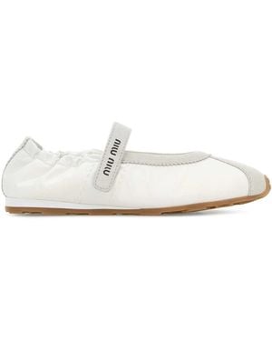 Miu Miu Logo Ballet Flats - White