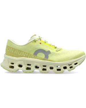 On Shoes Beim Ausführen von Cloudmonster 3 - Grün