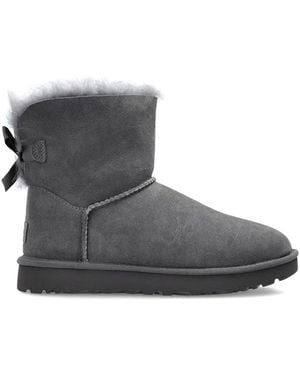 UGG Solid Round Toe Boots - Grey