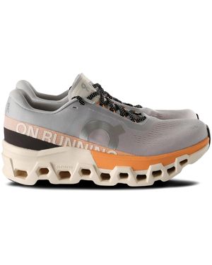 On Shoes Beim Ausführen von Cloudmonster zwei - Grau