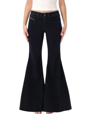 DIESEL Flare Jeans 1970 D-Blees - Blue