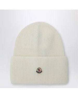 Moncler Wool Beanie With Logo Patch - White