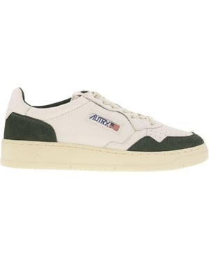 Autry Medaillewinnaar Low Sneakers In Goatkin En Suede - Wit
