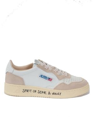 Autry Medalist Low Trainers - White