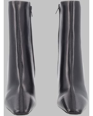 Saint Laurent Elegant Leather Boots - Grey