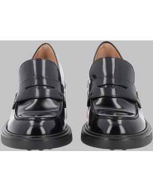 Tod's Classic Leather Loafers For Fall & Winter 2026 - Grey