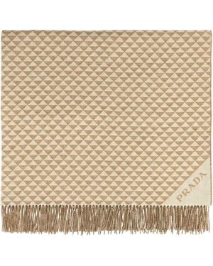 Prada House/Bathroom - Natural